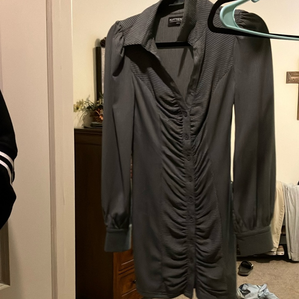 Kittenish Gray Ruched Blouse Dress small